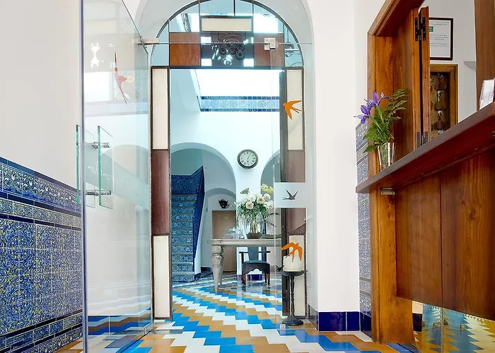 ゲストハウス Casa Alborada